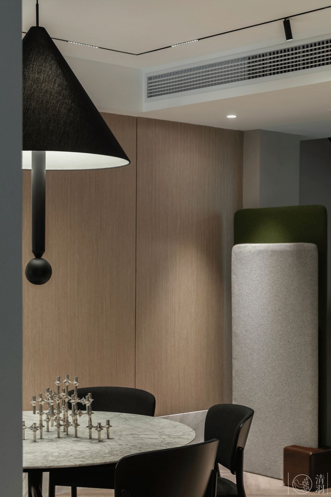 成都市复式公寓的现代简奢花园生活-77