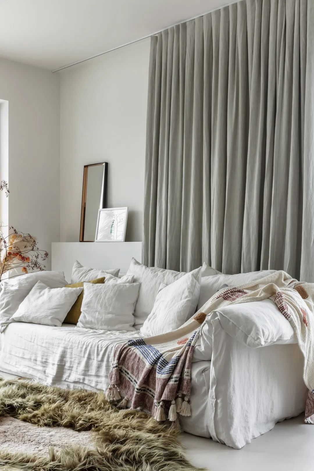 布鲁塞尔极简公寓丨AE Studio-9