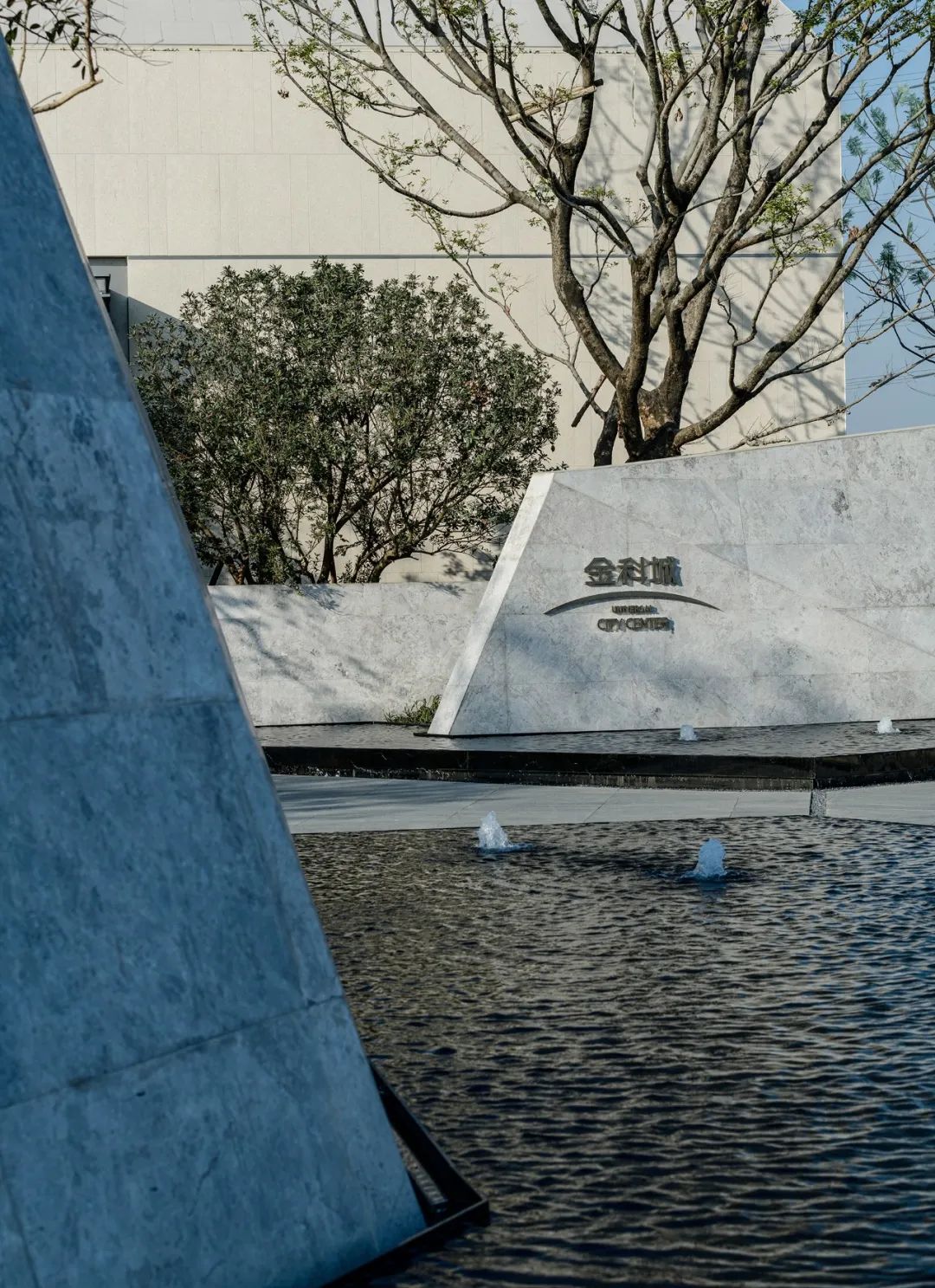 佛山金科城 | 山水折叠的现代城市庭园-43