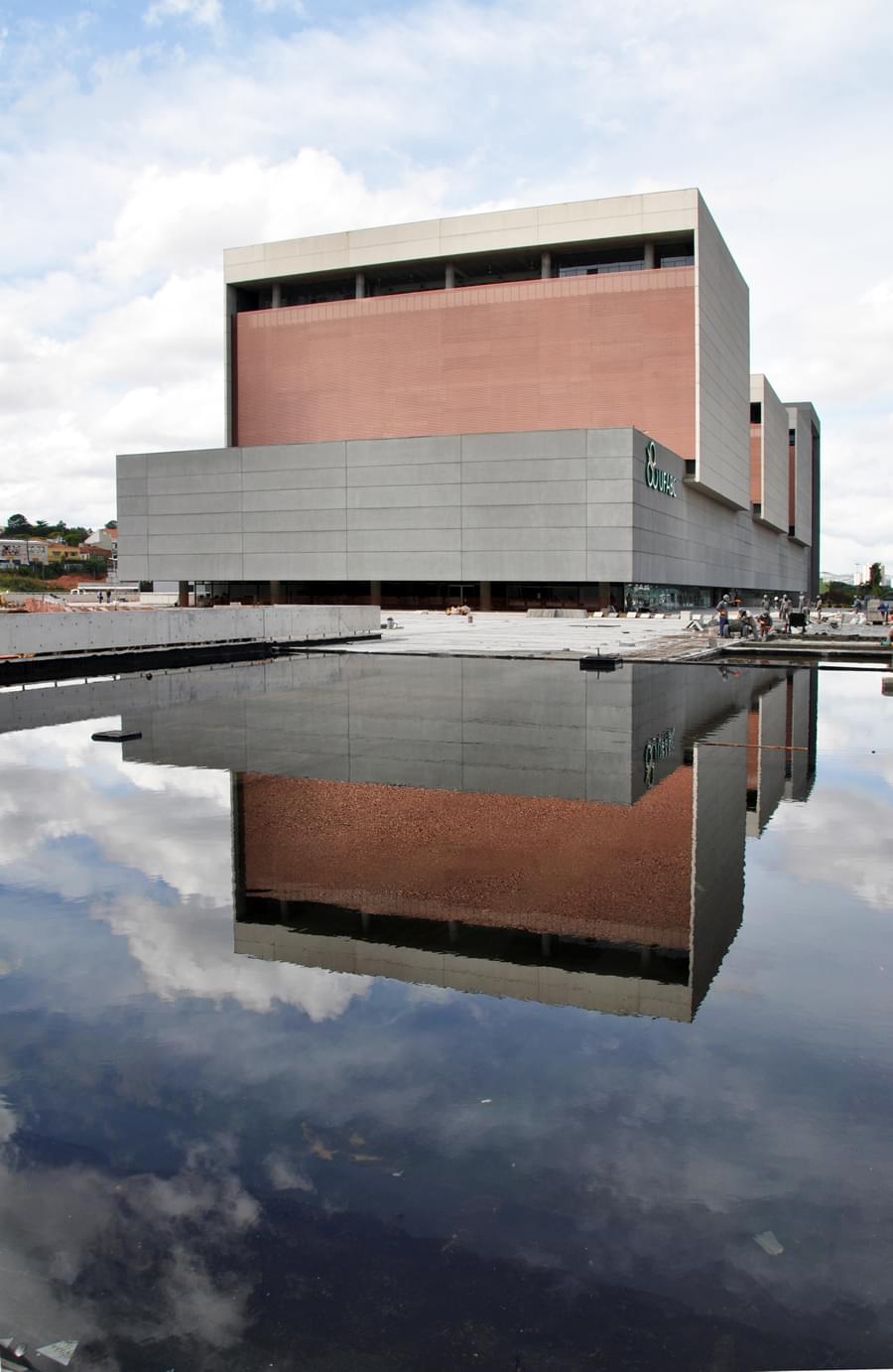 巴西 UFABC 大学校园 | 绿色环保的生态建筑设计-1