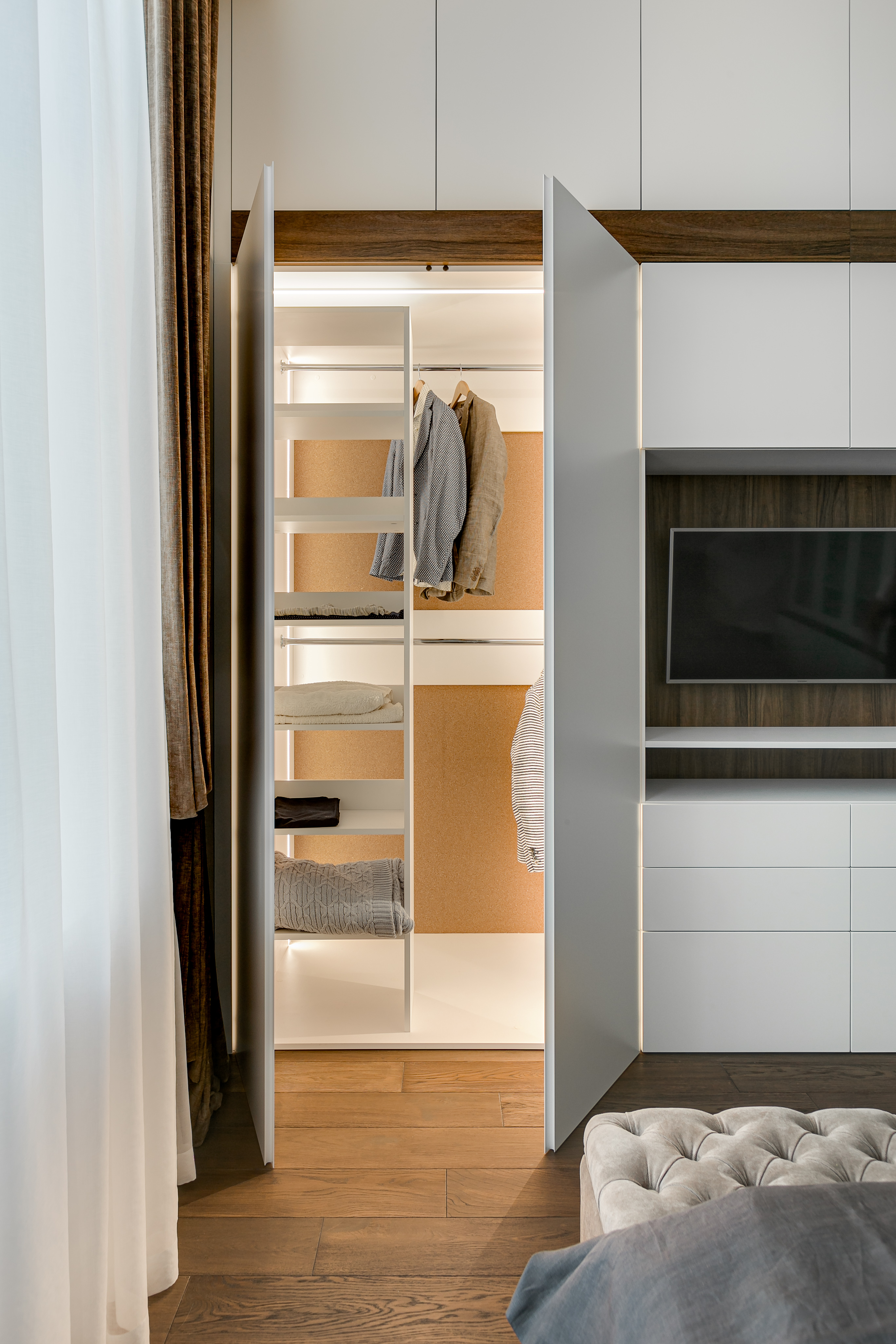 Interior in the center of Kiev history-27