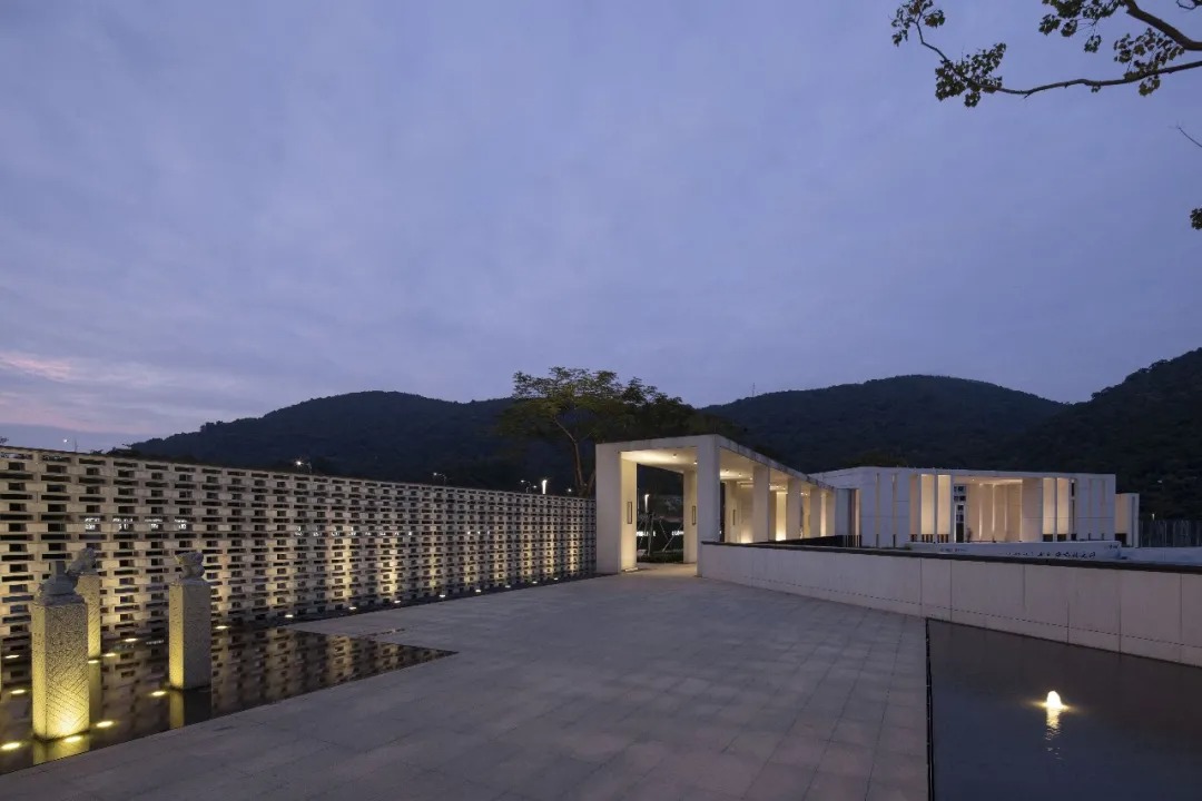   道远设计丨绿地香港·杉禾田晶舍 景观设计 丨中国广州-15