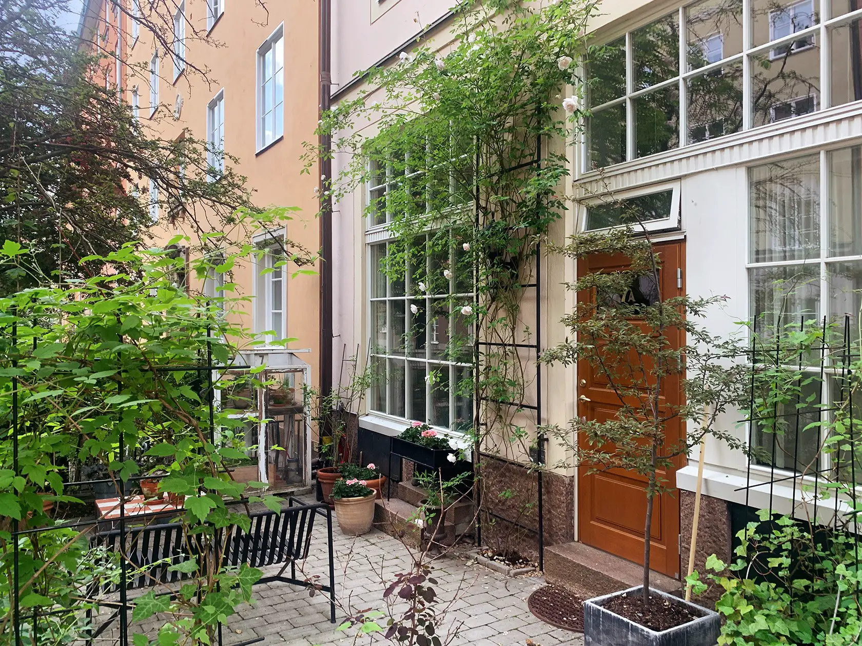 瑞典斯德哥尔摩 54m2 优化一居室,带阁楼卧室和私人花园-18