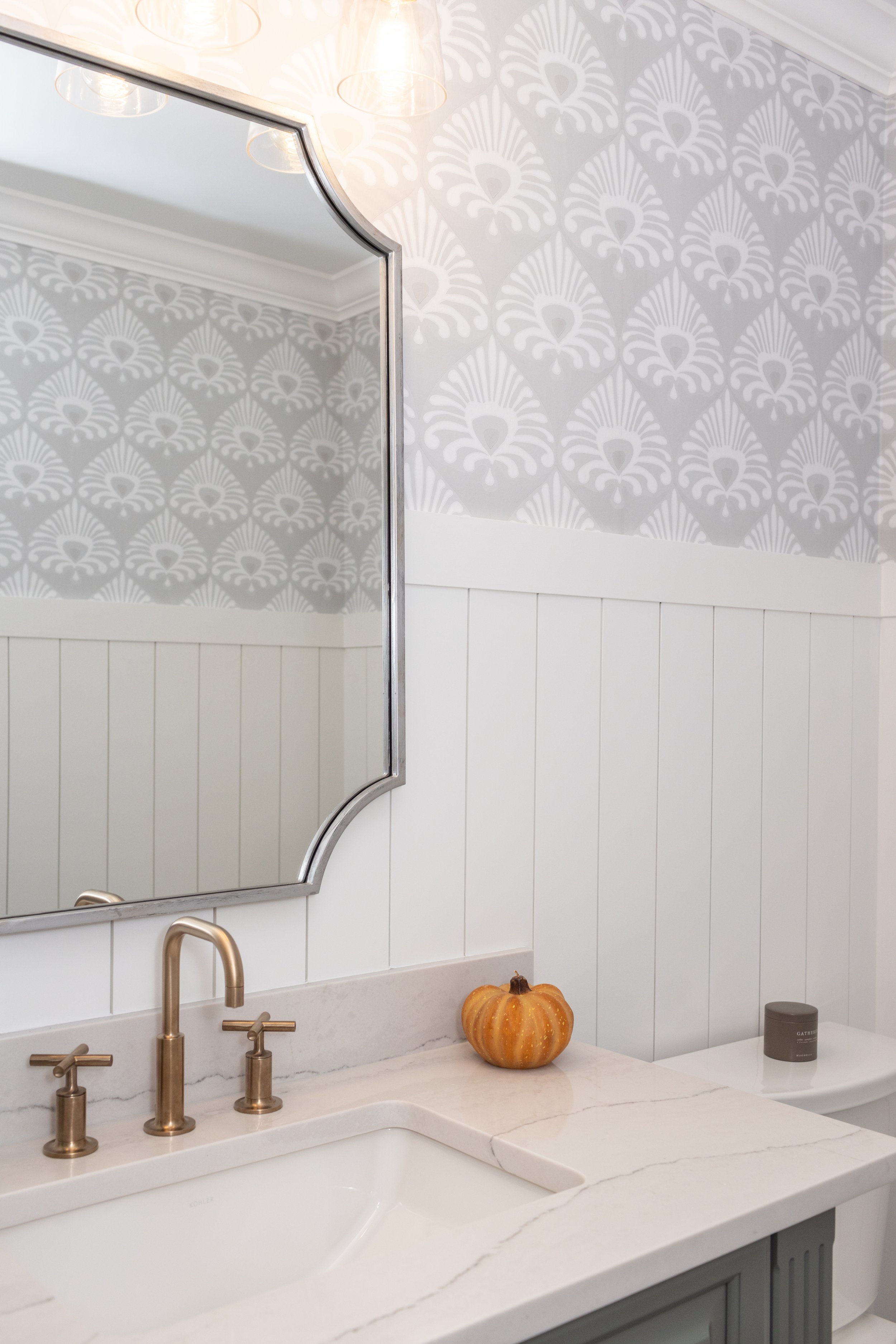 完美化妆间打造项目丨Ashmore Builders Inc-25