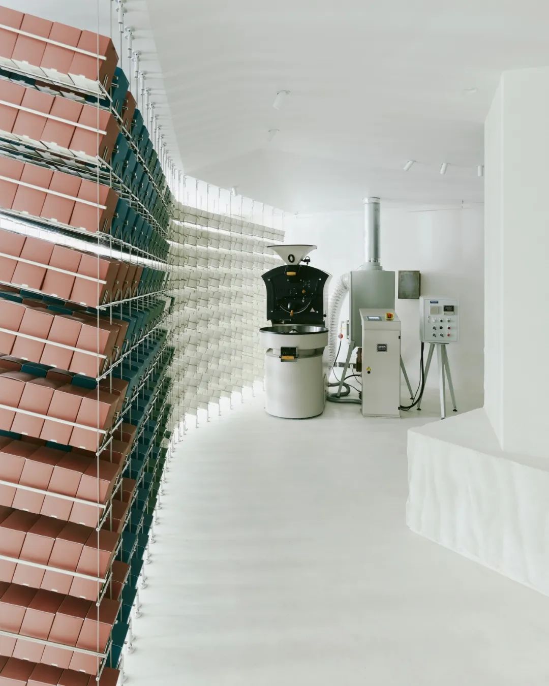 以消费者的拿取串联体验，开启咖啡风味新地景丨中国台州丨水相设计-18