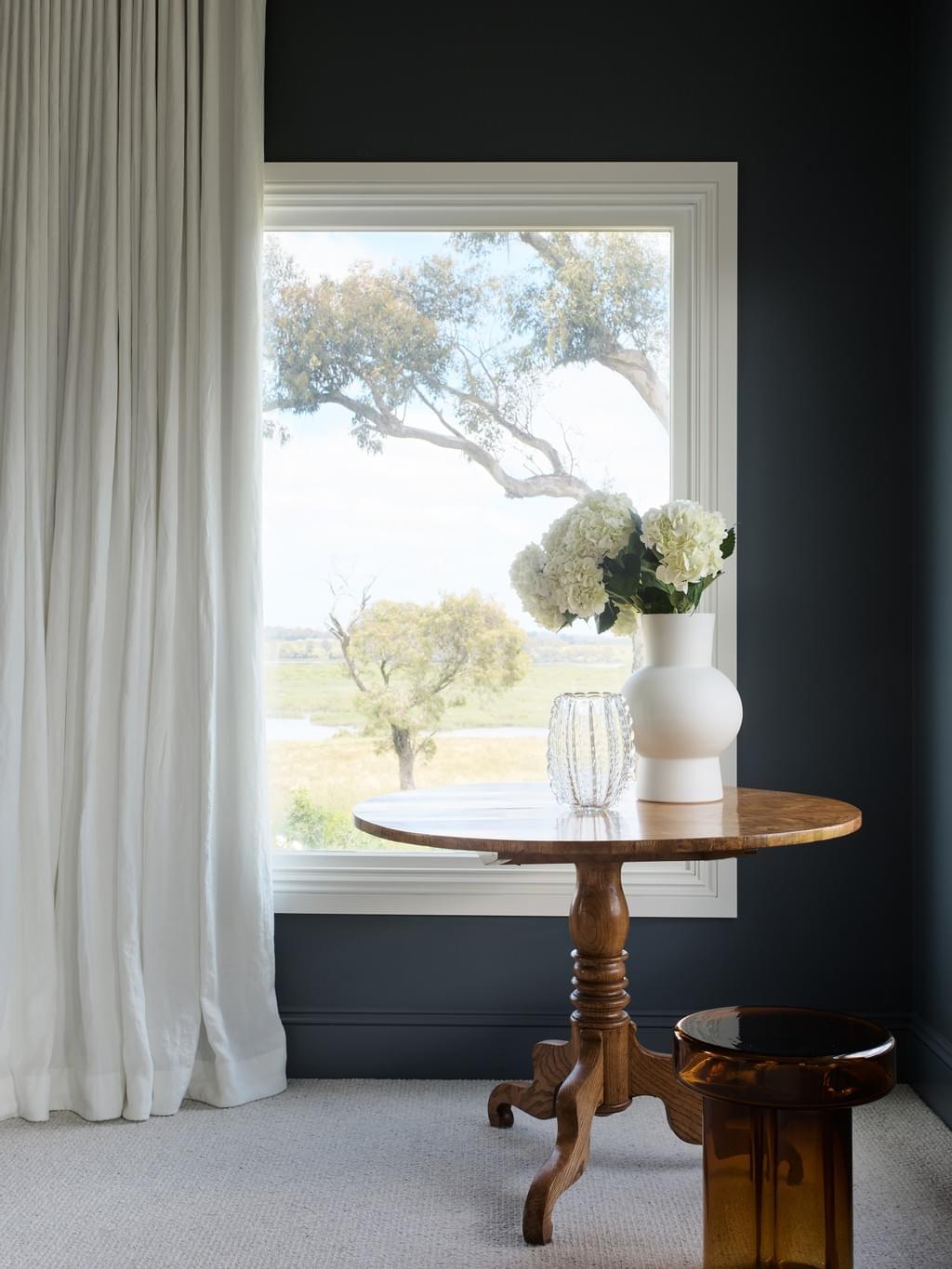 湖景别墅（注：House一般指独立式住宅，别墅较为贴合，若具体情境中更强调普通房屋，也可译为湖景房屋 ，但按照常规理解这里用湖景别墅更合适） 丨Arent&Pyke-22