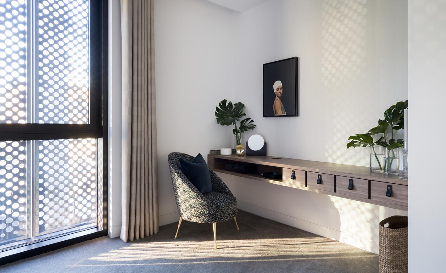 伦敦国王十字“煤气罐三胞胎”营销套间-17