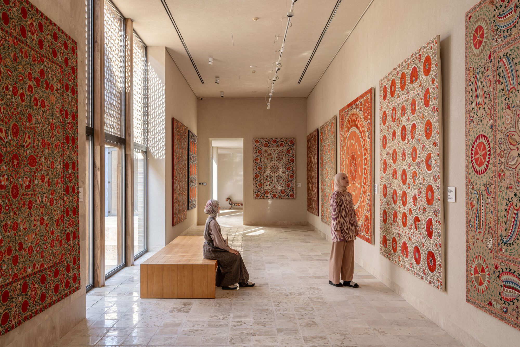 玛迪娜·卡西姆巴耶娃博物馆的苏扎尼刺绣品丨乌兹别克斯坦塔什干丨ARC Architects-24