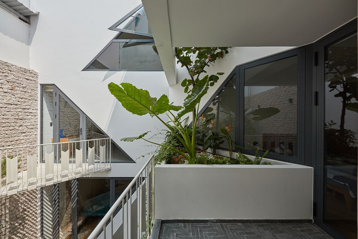 空间魔法师 · 新旧融合的越南特色住宅设计-42