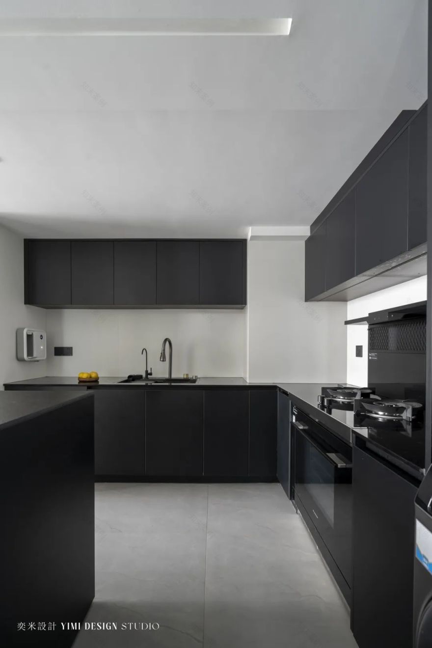 现代简约复式住宅的惊艳改造丨中国广州丨奕米設計工作室-50