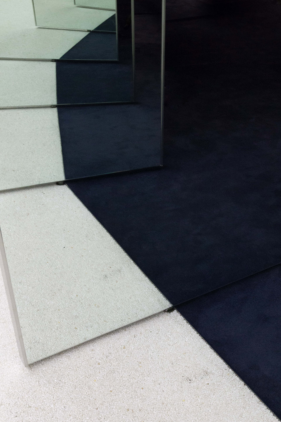 Andersson Bell旗舰店,首尔 / Creative Studio Unravel-77