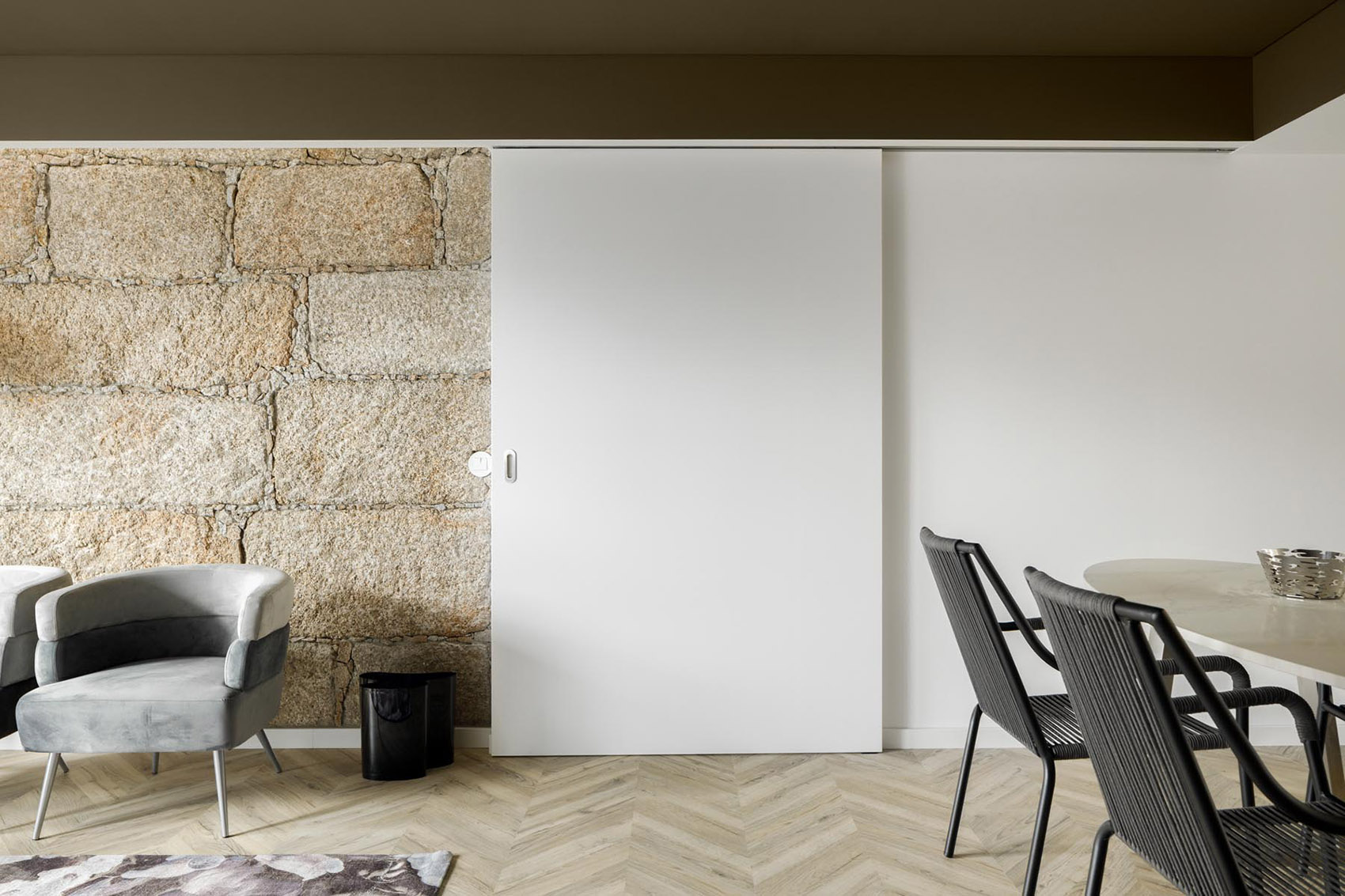 inStone 住宅丨葡萄牙丨Atelier DRK Main-33