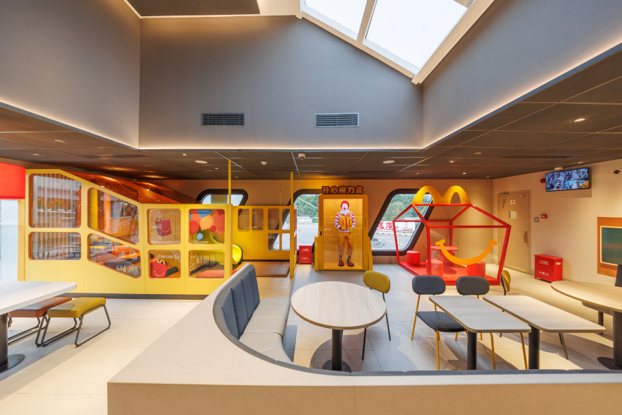 东莞麦当劳室内设计丨中国东莞-9