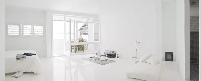 36㎡的纯白色极简小宅设计-4