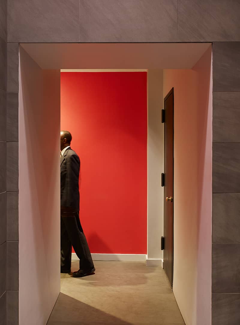 切尔西大厅；切尔西休息室（需要结合具体语境确定Lobby最合适的含义，这里先给出两种常见可能，如果有更明确语境可进一步精准翻译）

注：若Chelsea并非常见人名切尔西，而是特定的地名、机构名等，需根据实际情况调整 丨美国纽约丨DFA,Sayigh & Duman-5