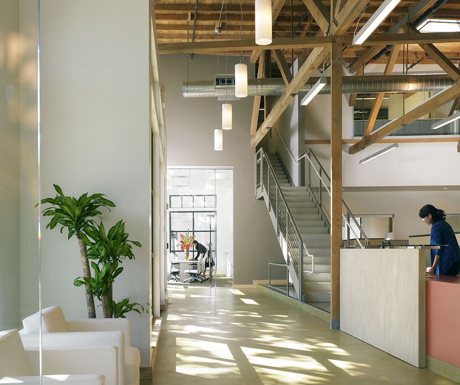 旧厂房的新生 | Studio BANAA 办公室设计-11