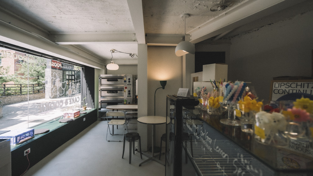 简约现代 9 坪蛋糕店 打造黑白色调氛围-4