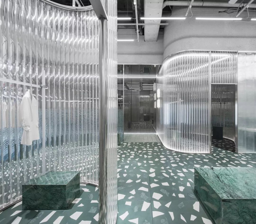 深圳·“幾樣GEIJOENG”女装概念店 / Studio10-8