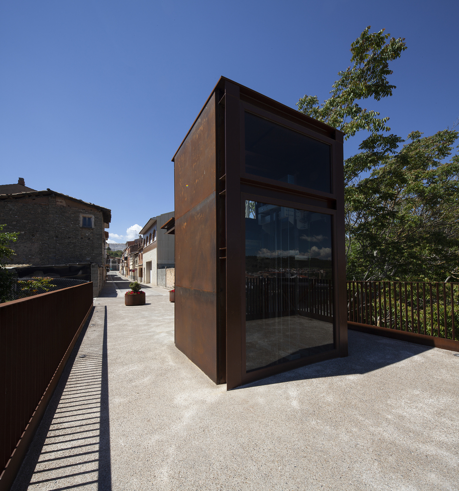 融景入筑 · 西班牙“La Rampinya”电梯设计-27