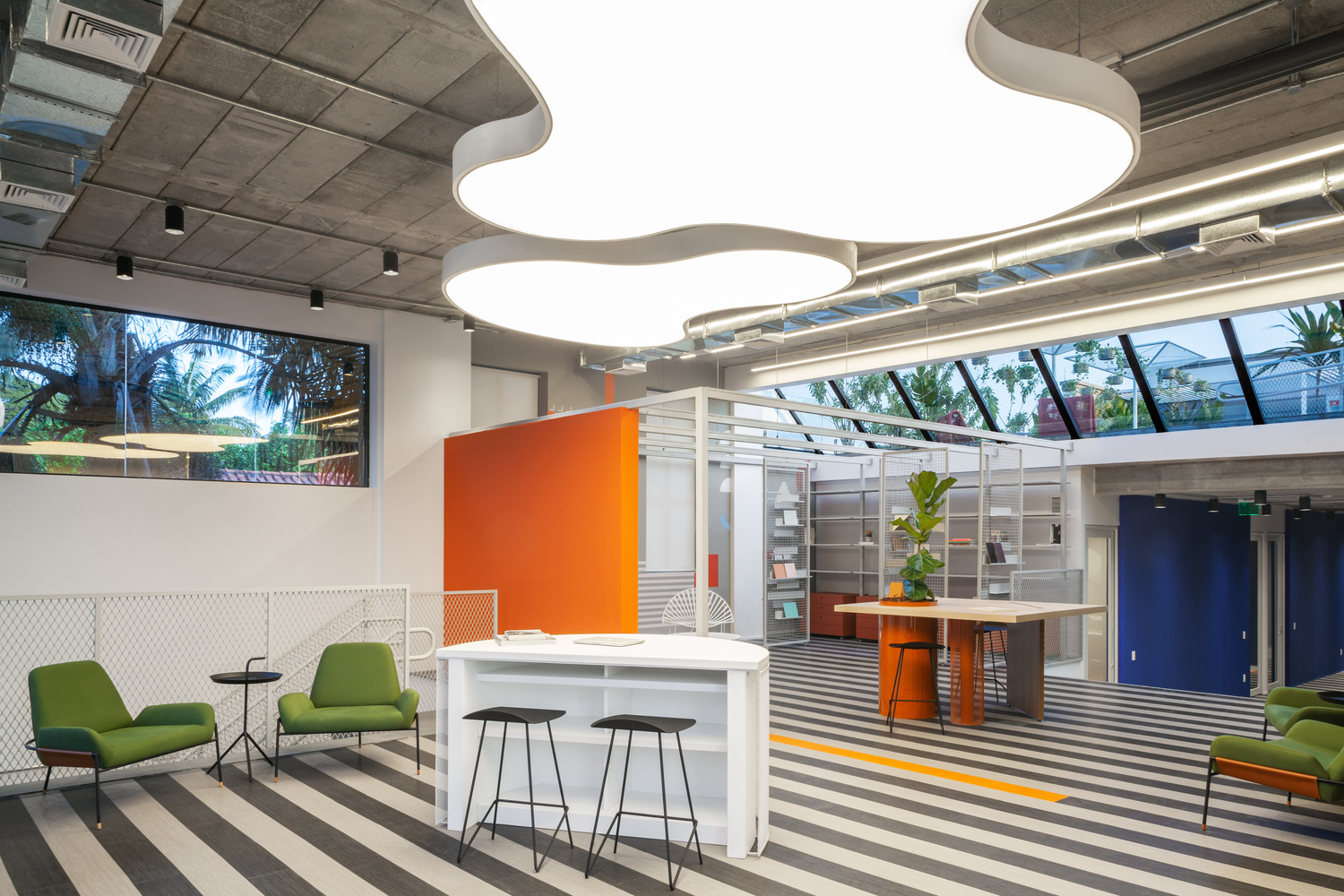 Casa Loft 的数字体验空间丨ED&C  IT'S Informov-14