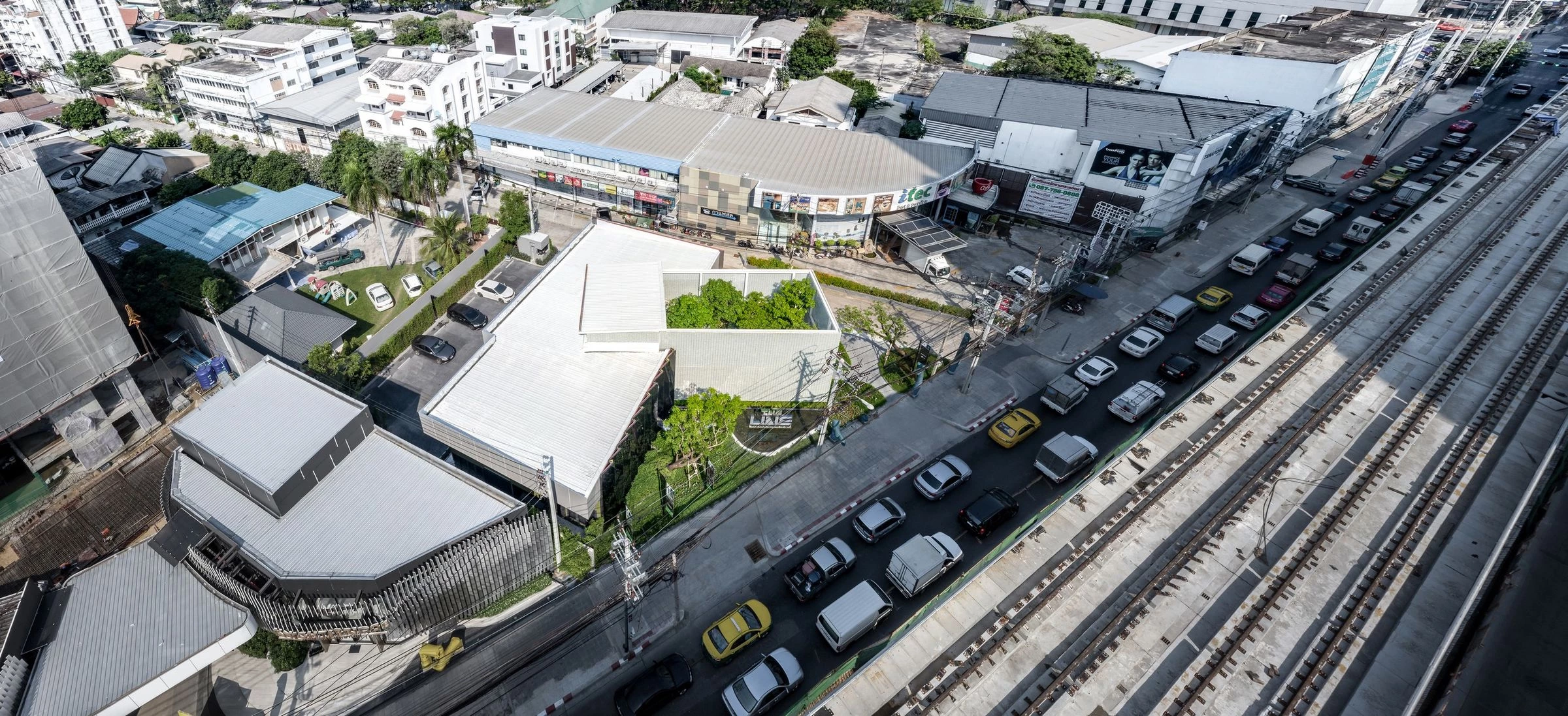 曼谷玻璃城堡-15