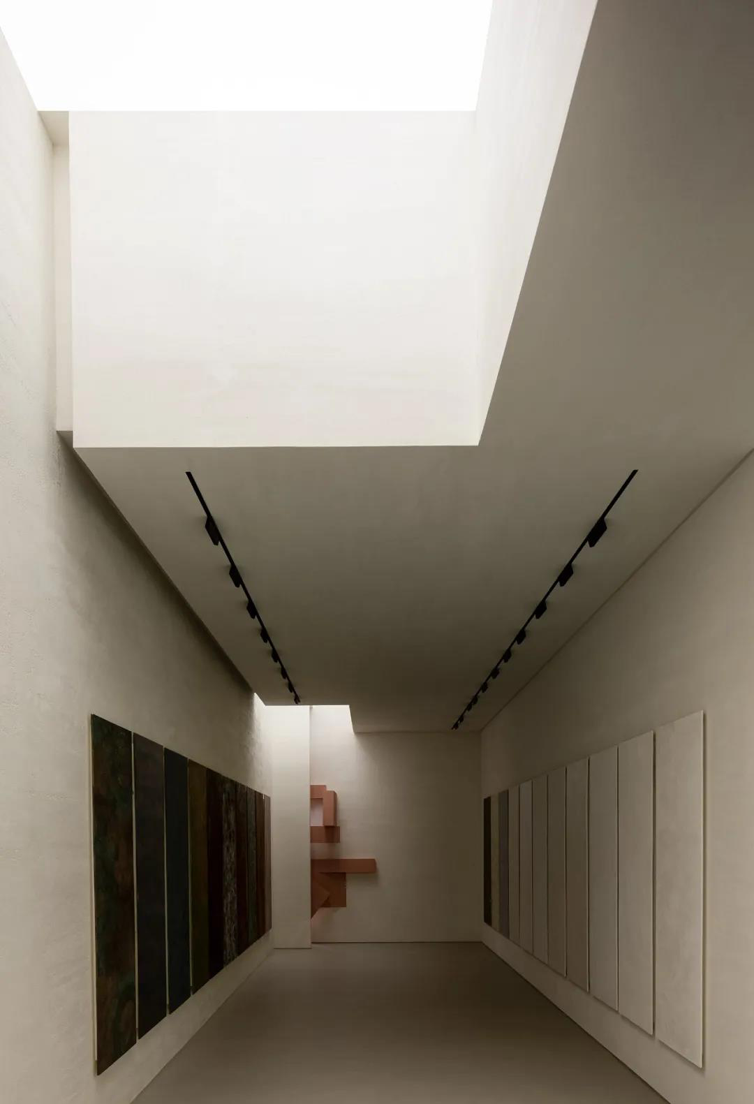 追光·欧文莱陶瓷总部，空寂之境 | 谢培河作品-157