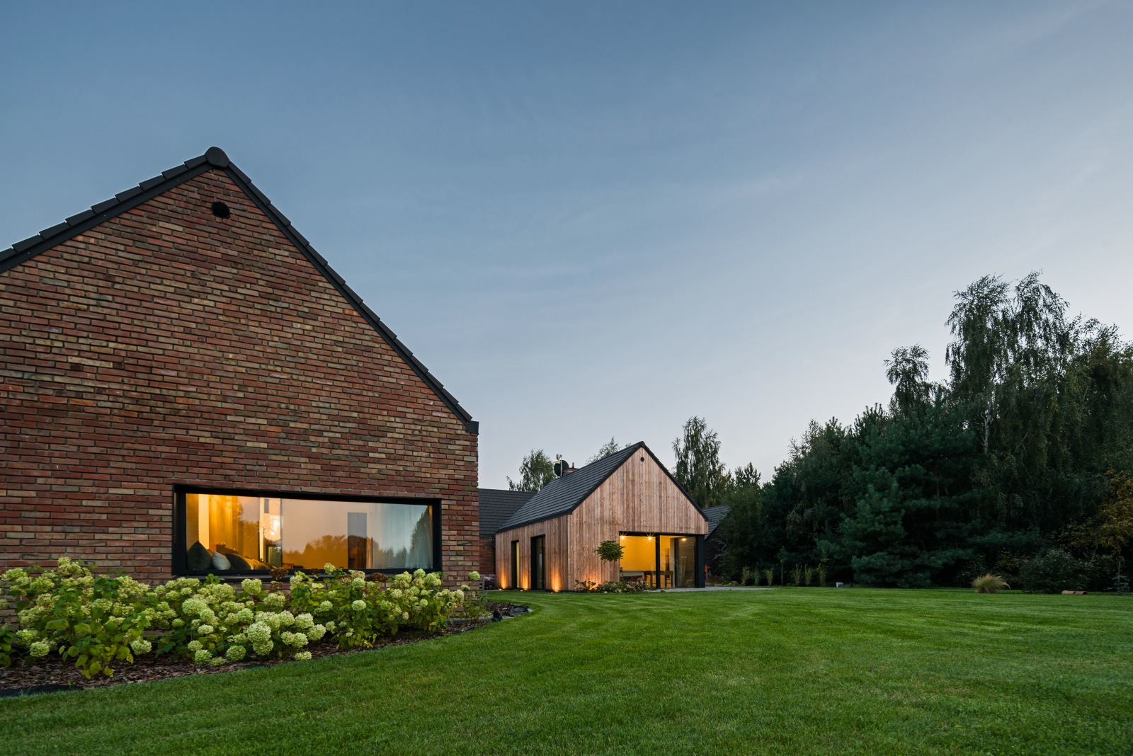 林下当代农场住宅丨Kunkiewicz Architekci-32