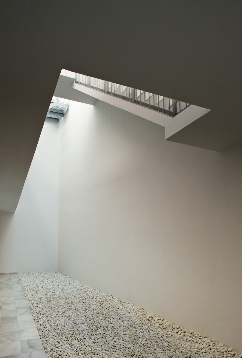 圣卢卡尔历史中心的 9 套住宅丨Fernando Suárez Corchete-24