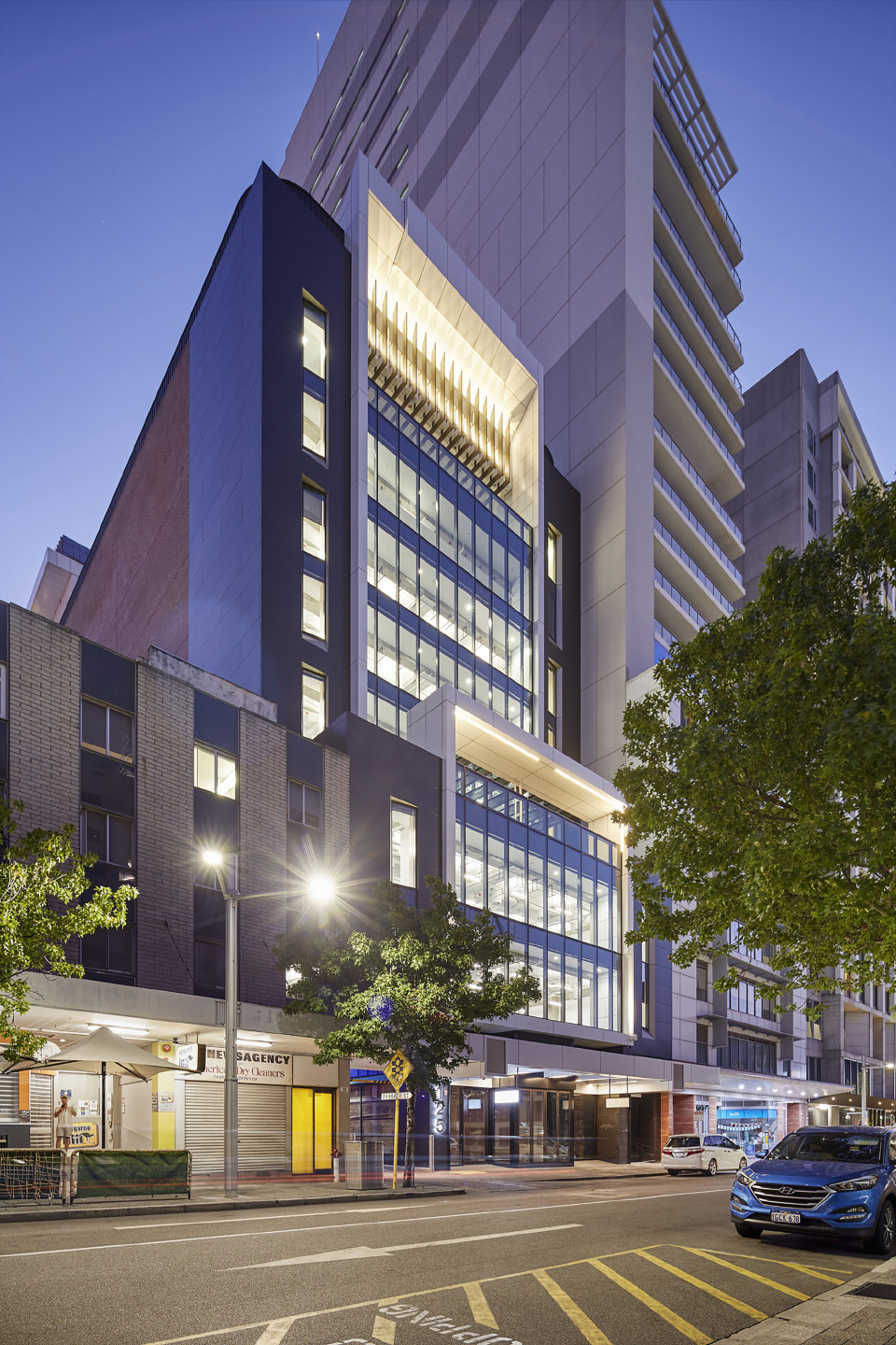 澳大利亚莫里街 125 号办公楼翻新,打造现代办公空间-3