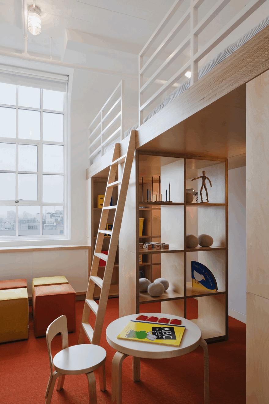 Tribeca Industrial Loft Offers Stunning Manhattan Views-23