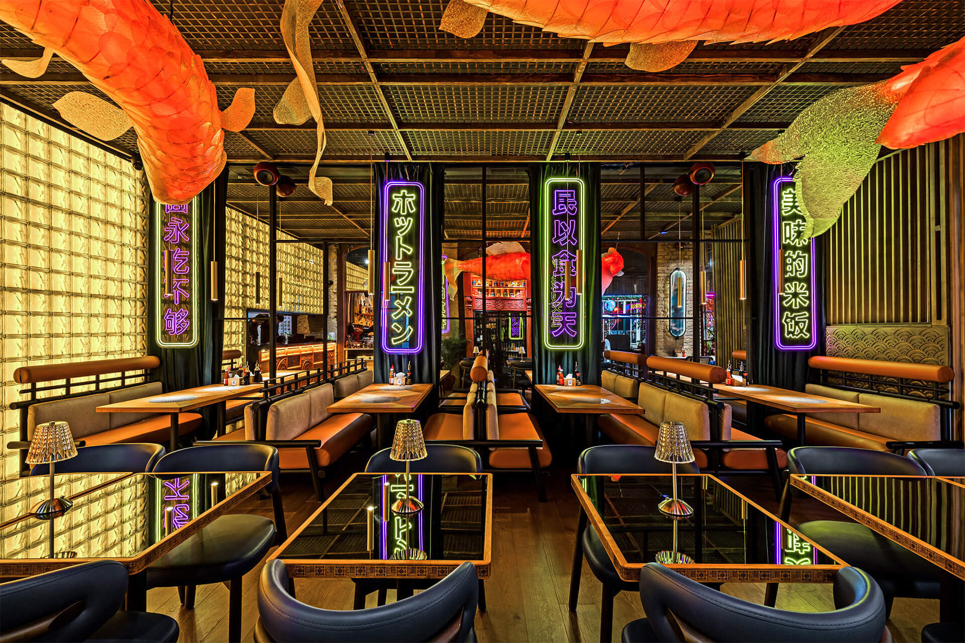 《干杯》布达佩斯丨匈牙利布达佩斯丨Sergiy Sarana等7人团队-21