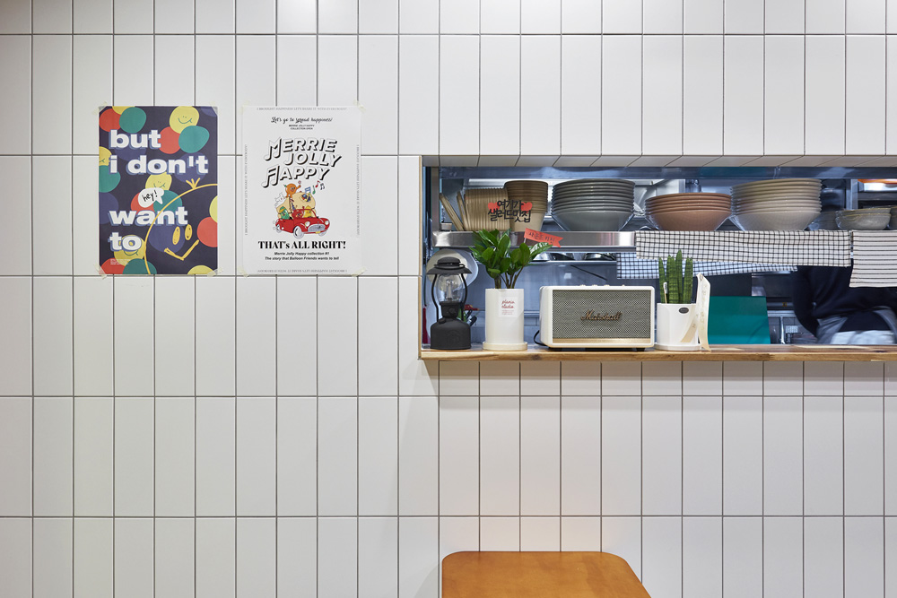 首尔 10 坪个性咖啡厅，打造休闲氛围-9