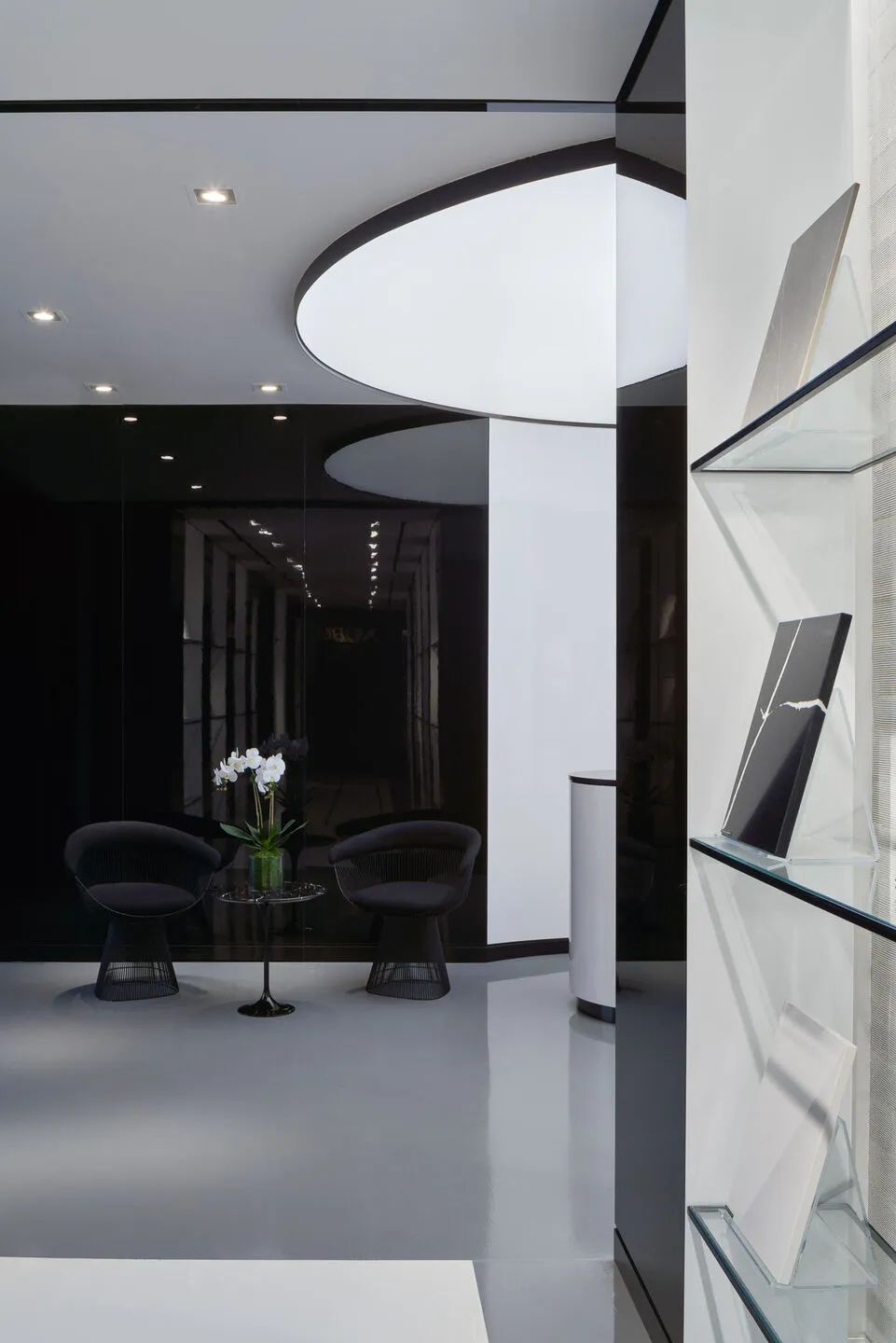 极简风格建材展厅丨英国约克丨Dkstudio 建筑师-24