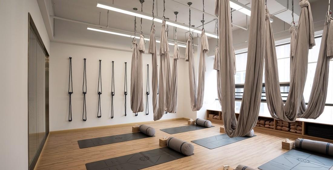 空间利用与功能融合的瑜伽馆设计-16