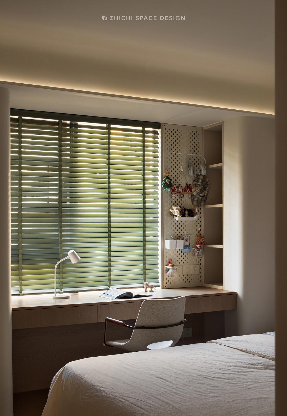 弧线隐去边界，墙体交错间藏起松弛与诗意-59