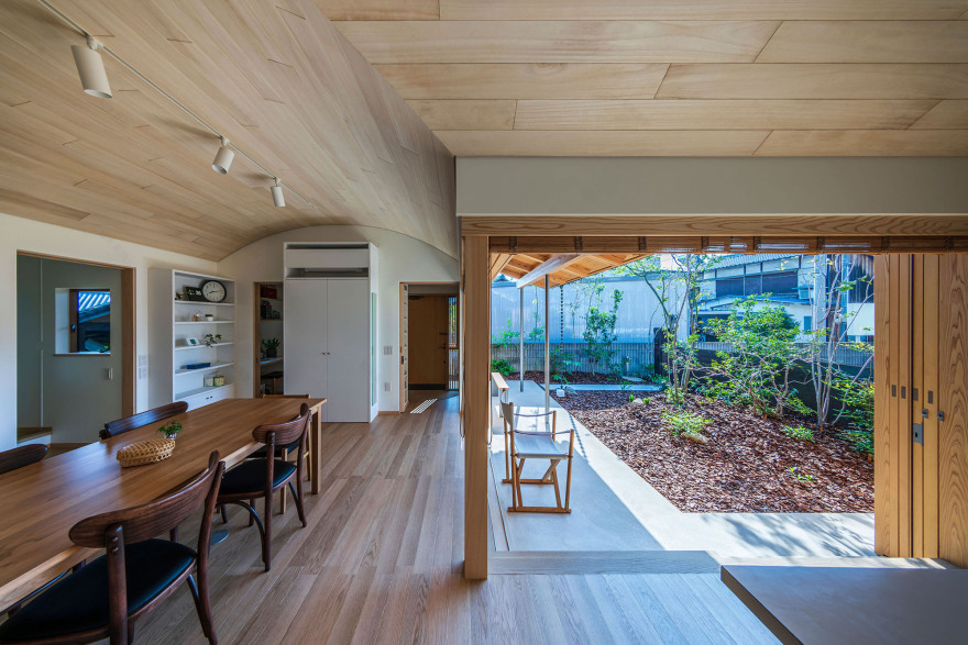 Bakery workshop space in Himi / Takashi Okuno & Associates-16