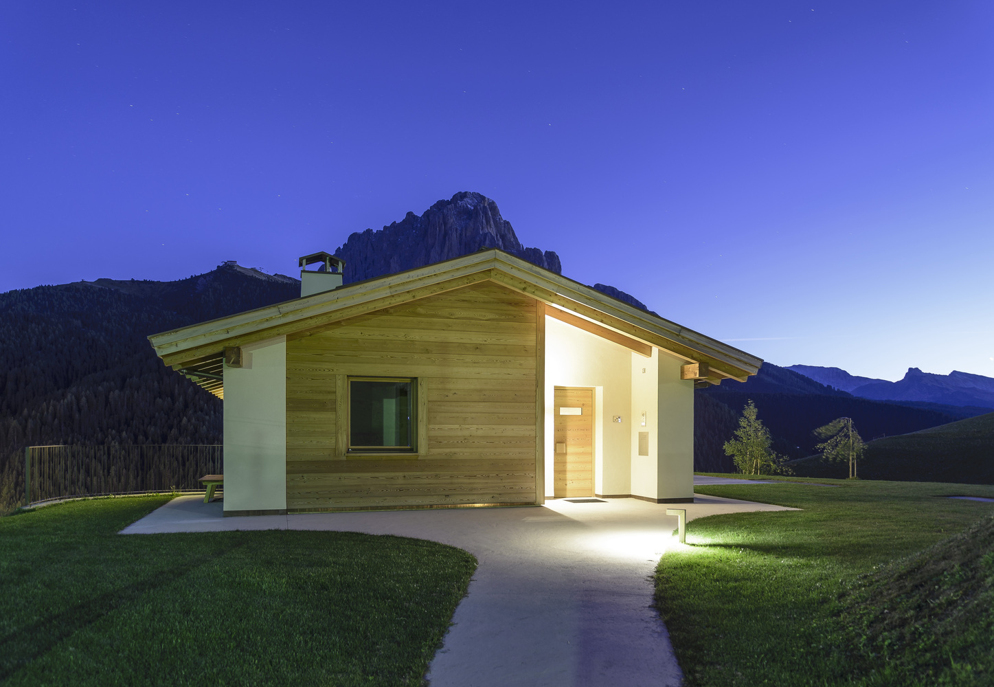 白云石之上的家庭住宅-19