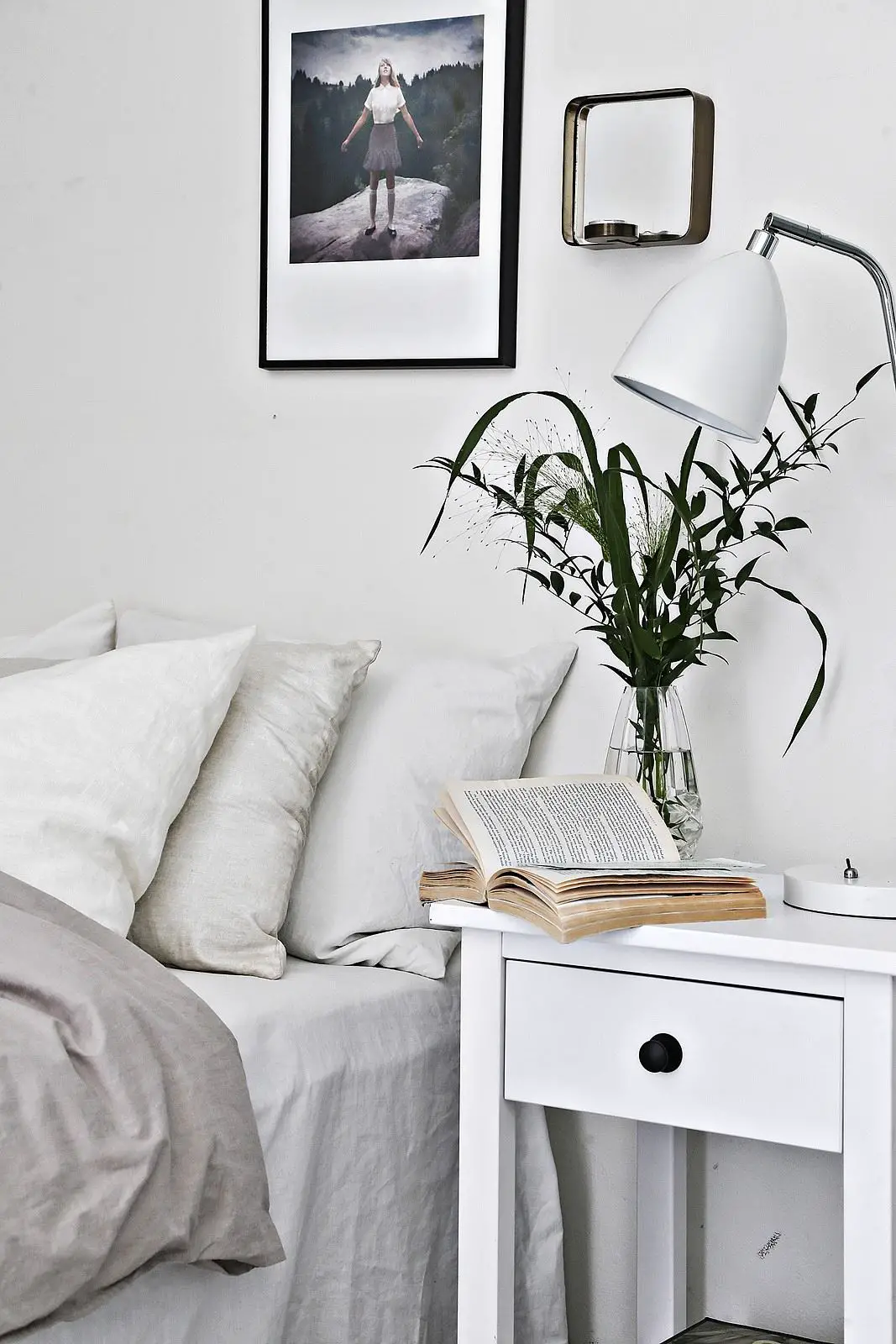 巧妙打造卧室 | 玻璃衣柜分隔空间-8