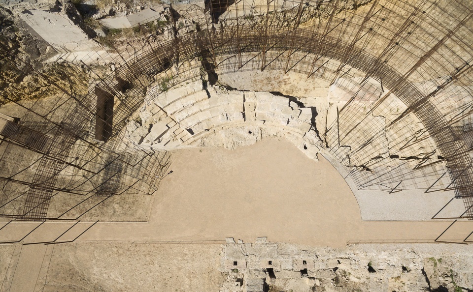 古罗马剧场遗址改造，公共空间新生-18