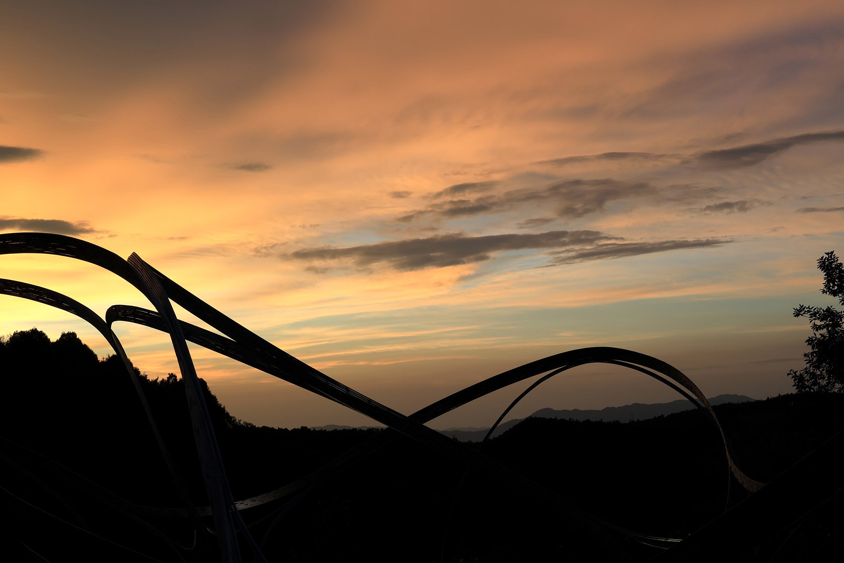 大理无量山一朵茶花高原剧场丨中国大理丨孔祥伟工作室-70