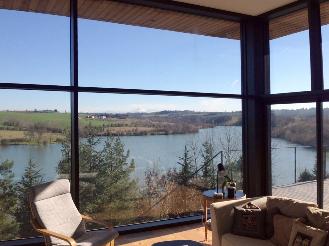 法国南部山间 M House，自然景观与建筑完美融合-14