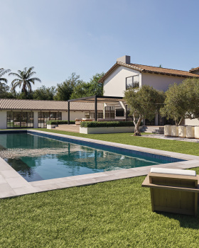 Modern Mediterranean Residence