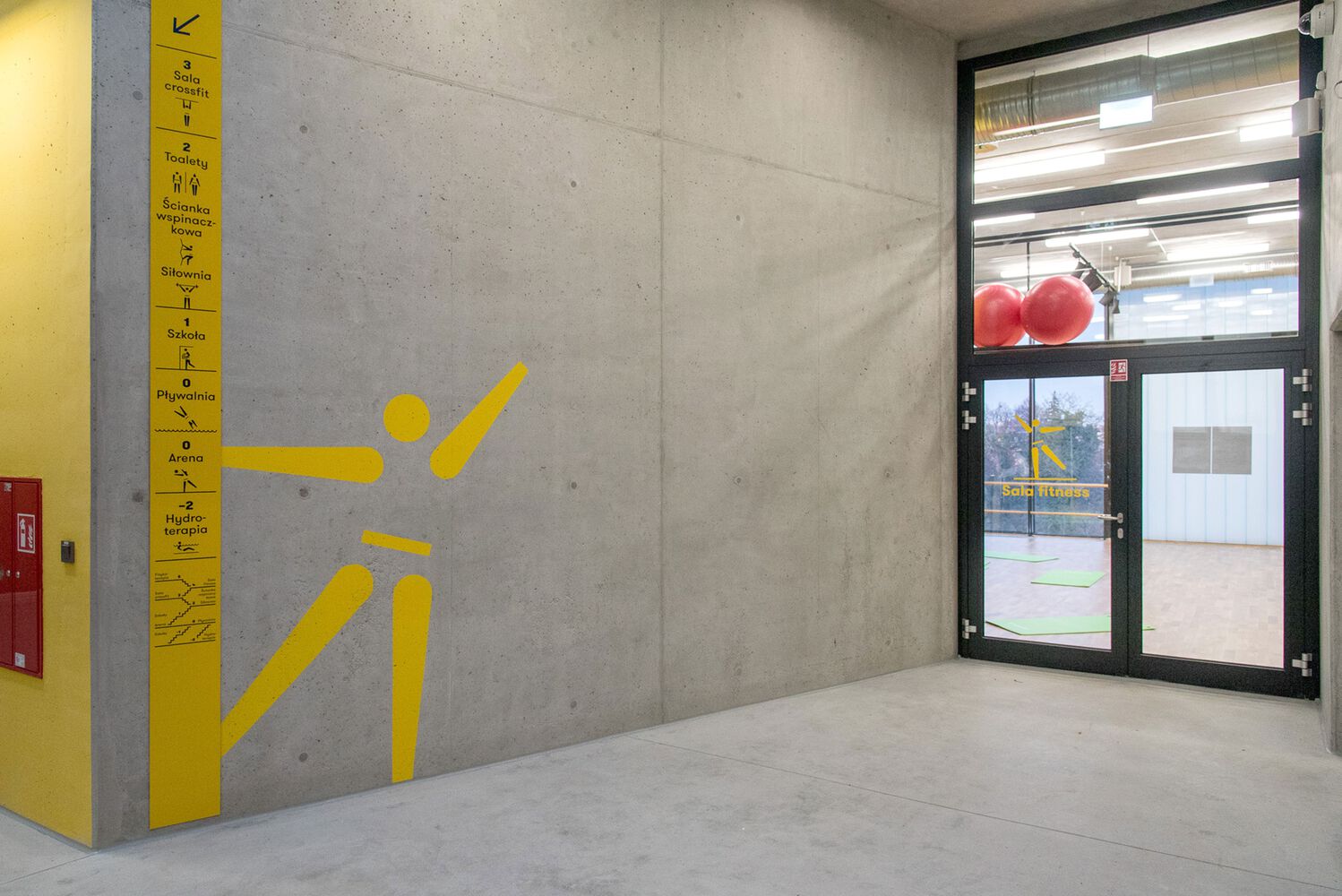 波兰 Zsoms 体育馆丨马尔辛·布拉塔涅茨,朱利乌斯·索科夫斯基-27