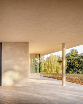 意大利帕尔玛多庭院住宅丨Studio Contini