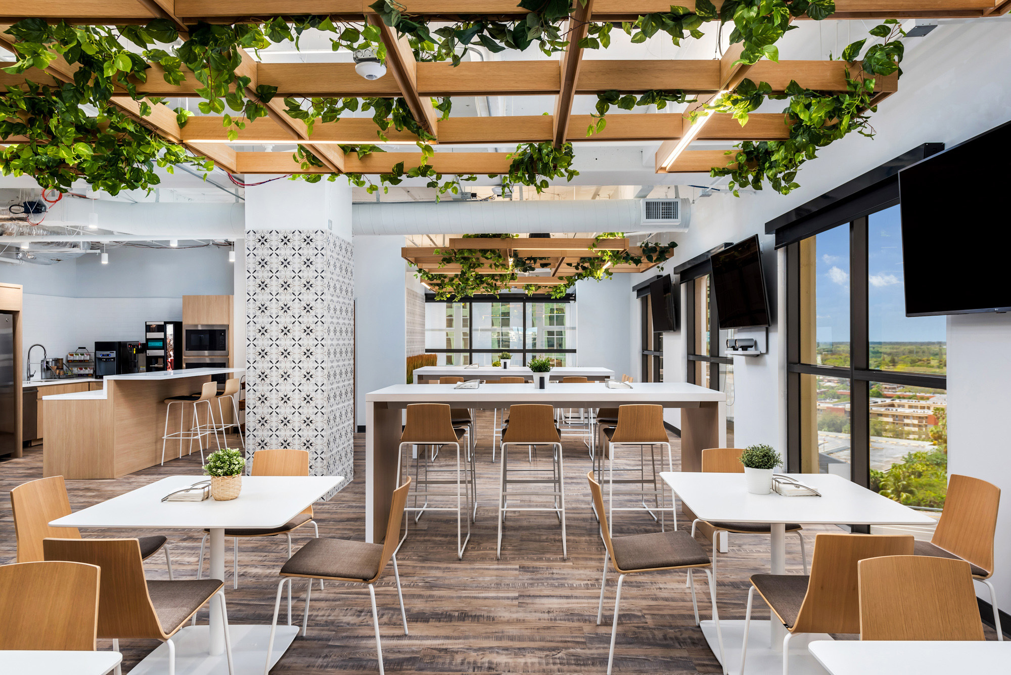 迈阿密Chubb保险公司设计-17