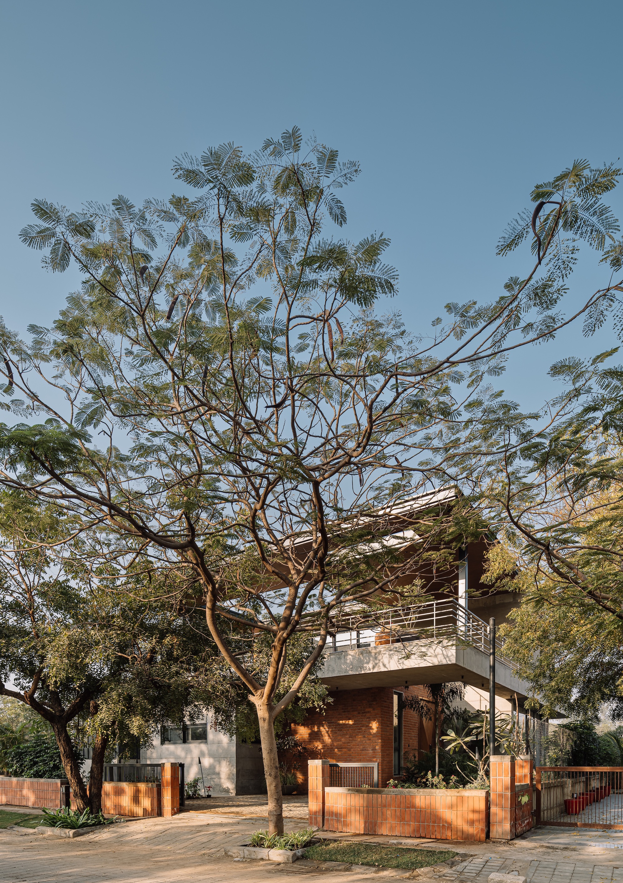 百叶窗屋；百叶窗住宅（具体可根据实际语境确定更准确的译法，此处Louvered常见意思为有百叶窗的，House为房屋、住宅等意思） 丨印度丨andblack design studio-46