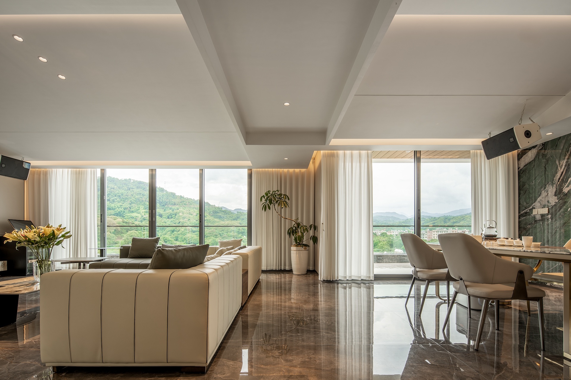 轻奢居所，是一种代际共存的温柔承载-30