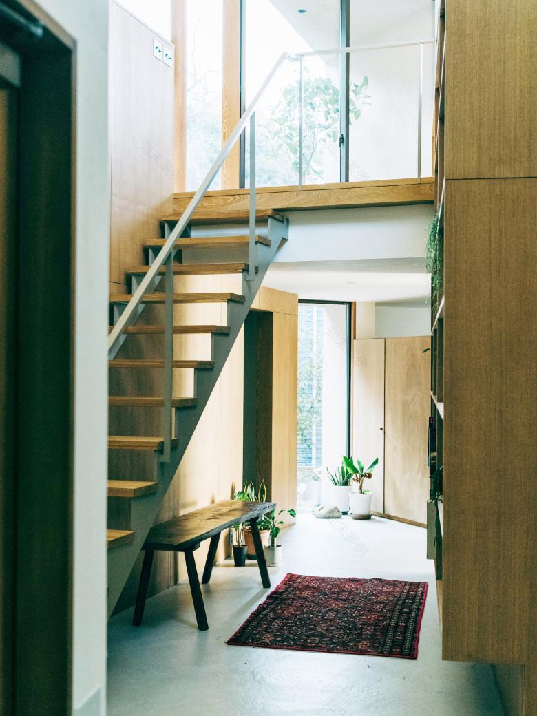 邸宅巣箱 / 早坂直貴+斧田裕太丨道のりを織り込んだ家丨日本-12