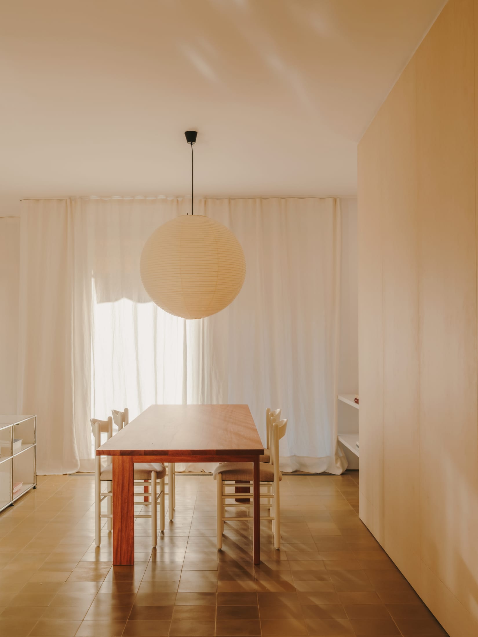 巴塞罗那Apt 21公寓丨西班牙巴塞罗那丨Skye Maunsell和Jordi Veciana-26