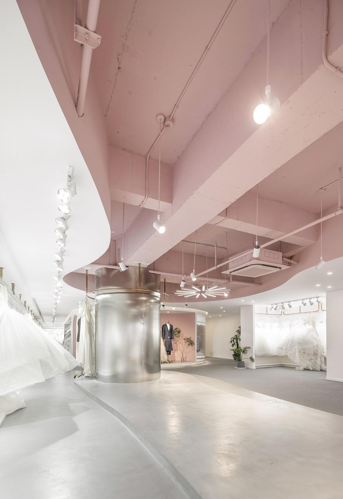 甜酷工业风婚纱店-10